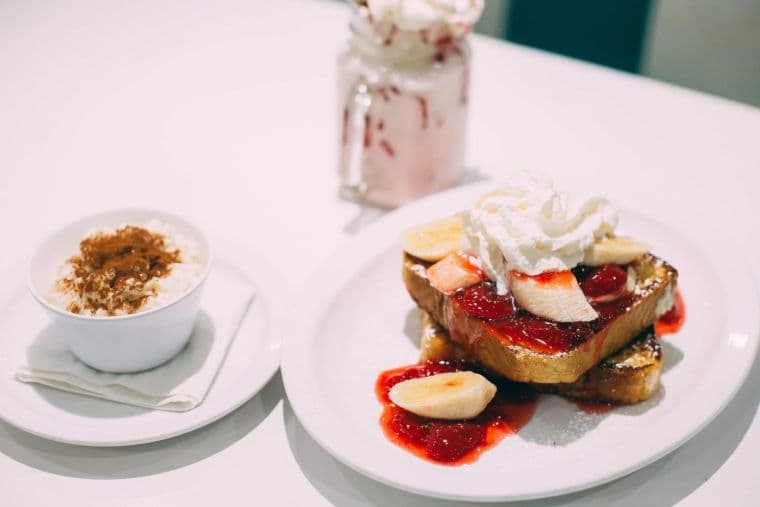 Van Dorn Diner — Diner restaurant event space in West End, Alexandria, VA