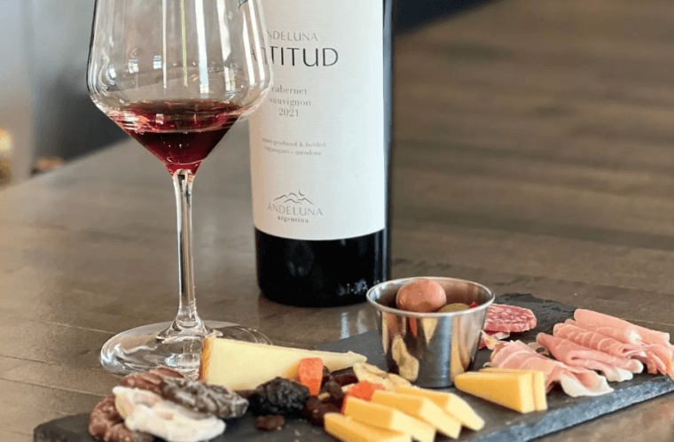 LaPluma Coffee and Wine — Cafe / coffeehouse event space in Alexandria, Alexandria, VA